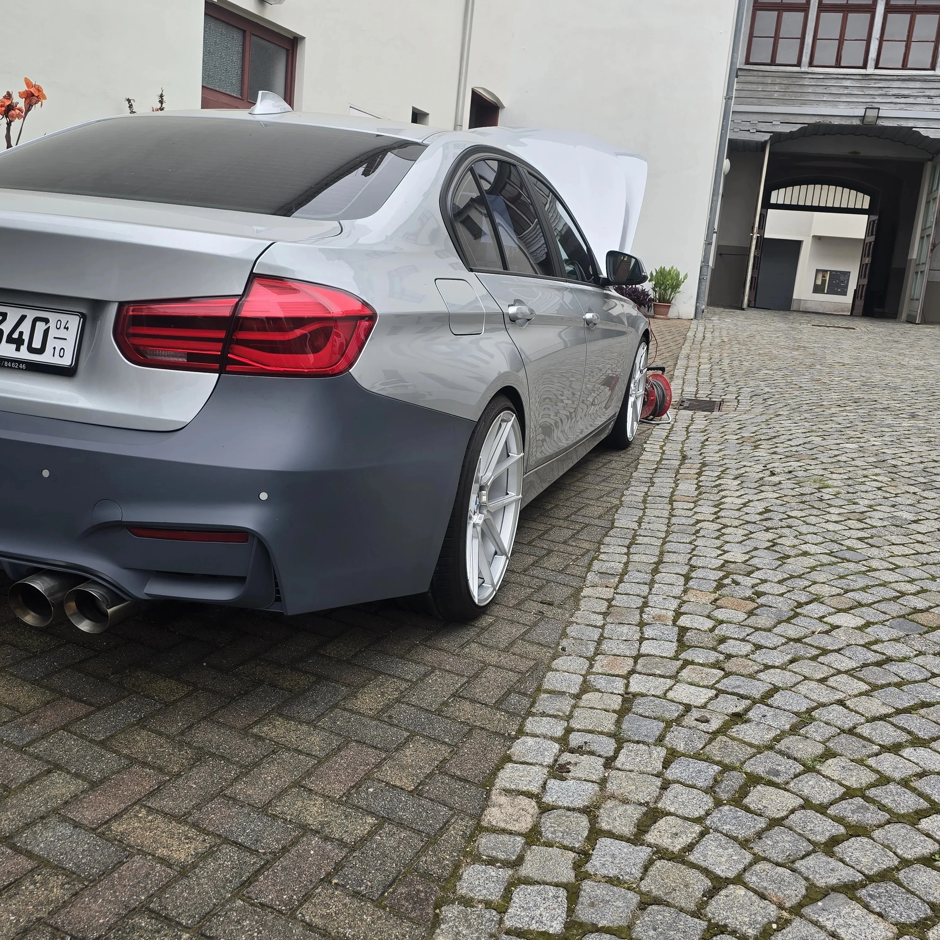 BMW F30 340i