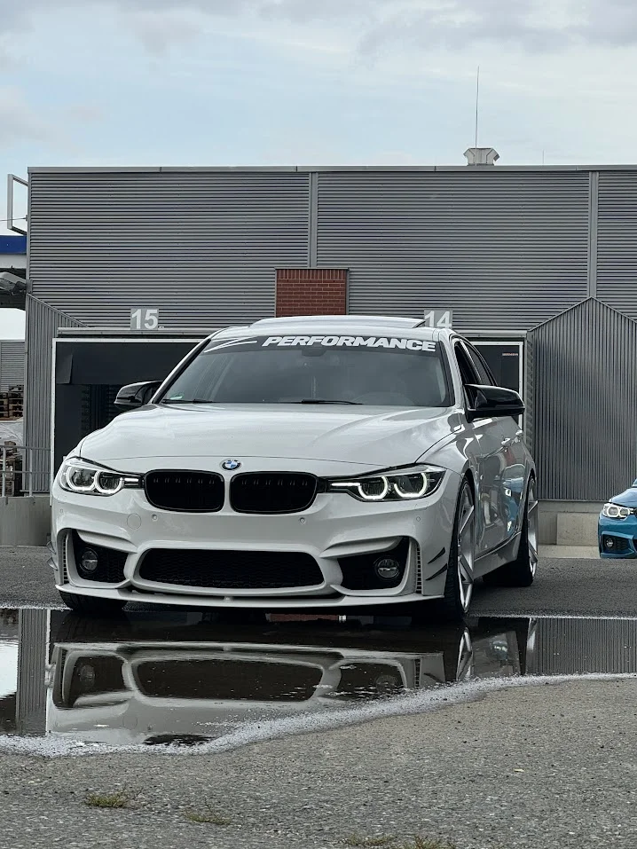 BMW F30 M3D – Front